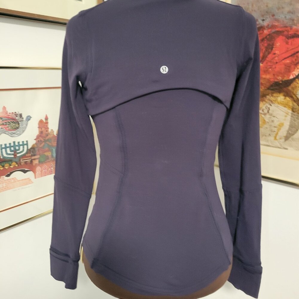 Lululemon Navy Blue Running Jacket Size 10 - Picture 7 of 8
